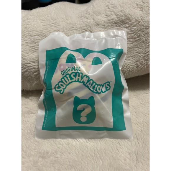 Sunny the bee McDonald’s squishmallow *new/sealed - Picture 1 of 2